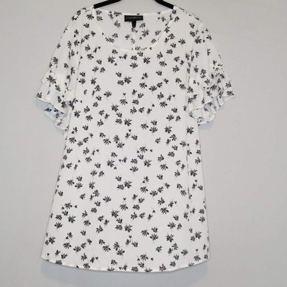 ✨2/$20 Lane Bryant Floral Flutter Short Sleeve Blouse Sheer Top Plus Size 22 - Picture 9 of 9